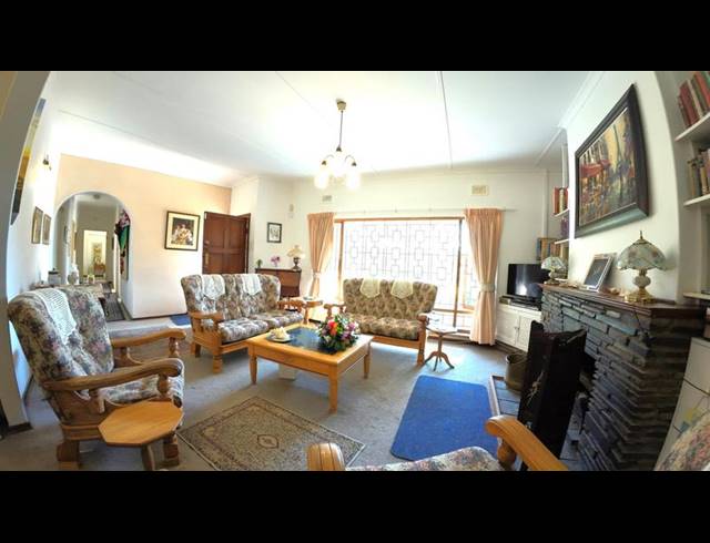 4 BEDROOM HOUSE FOR SALE IN SWEETWATERS